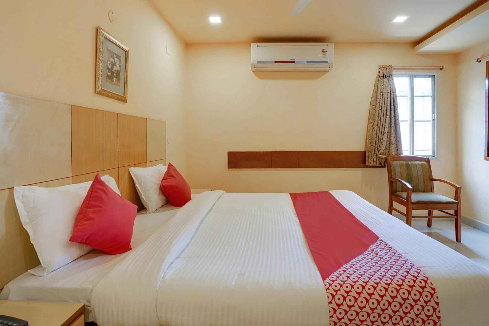 Hotel O Shanta Residency Lodge Sururnagar Exterior foto